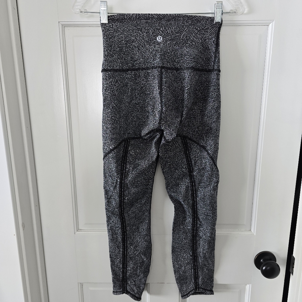 Lululemon Black and Gray Patterned Align Highrise Leggings